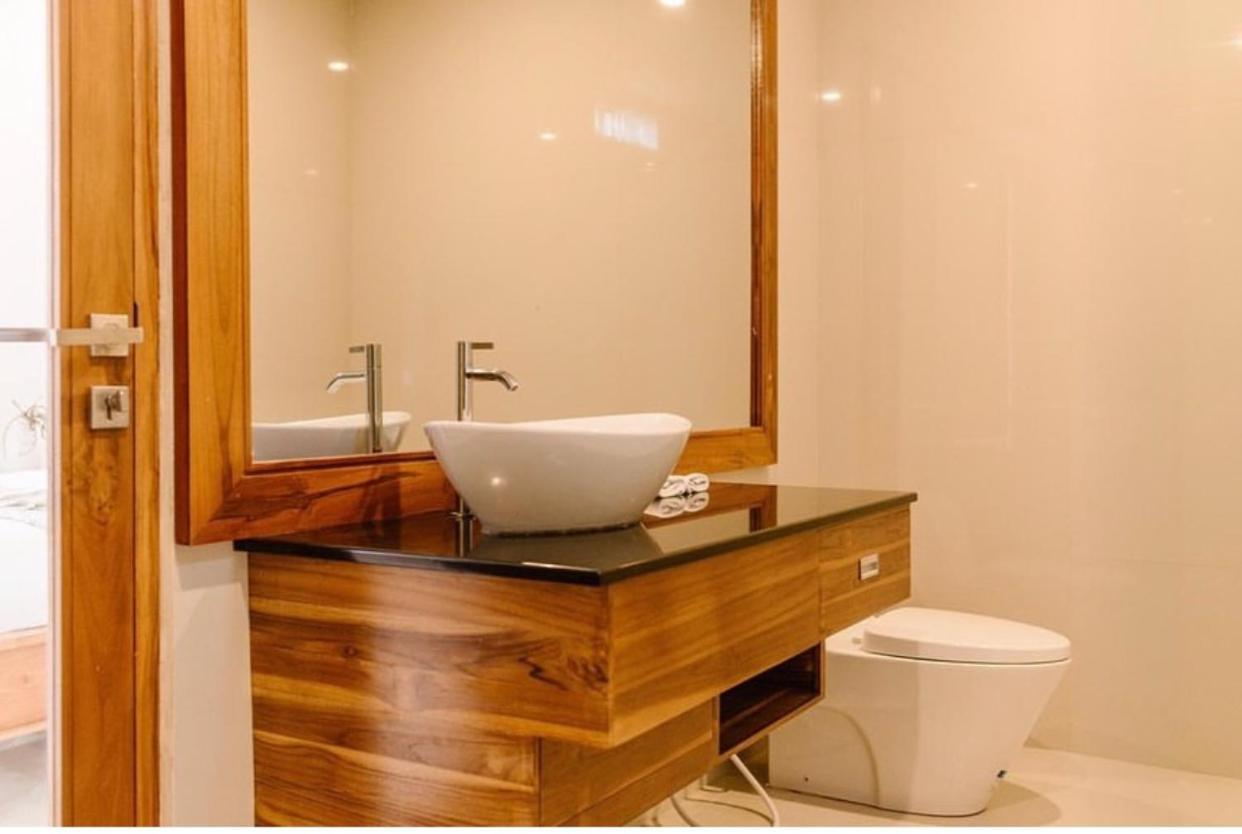 Sari Sky Bali Hotel Kubupenlokan Buitenkant foto